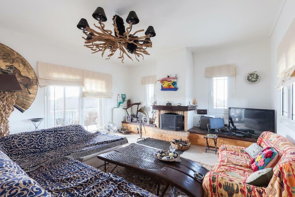 Country Rooms Near Athens - Airport Βραυρώνα Εξωτερικό φωτογραφία